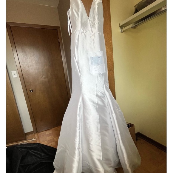 Madison James wedding Dress Mj565 Style - Picture 7 of 7